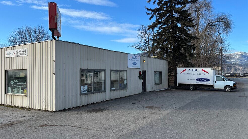 More Photos Of 411 W 2nd Ave, Colville Specialty For Sale