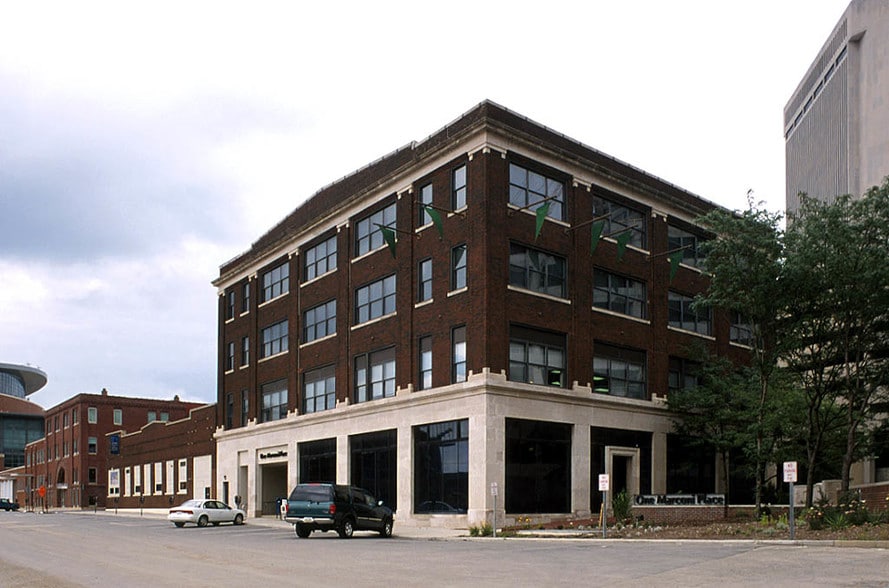 More Photos Of 274 Marconi Blvd, Columbus Office For Lease