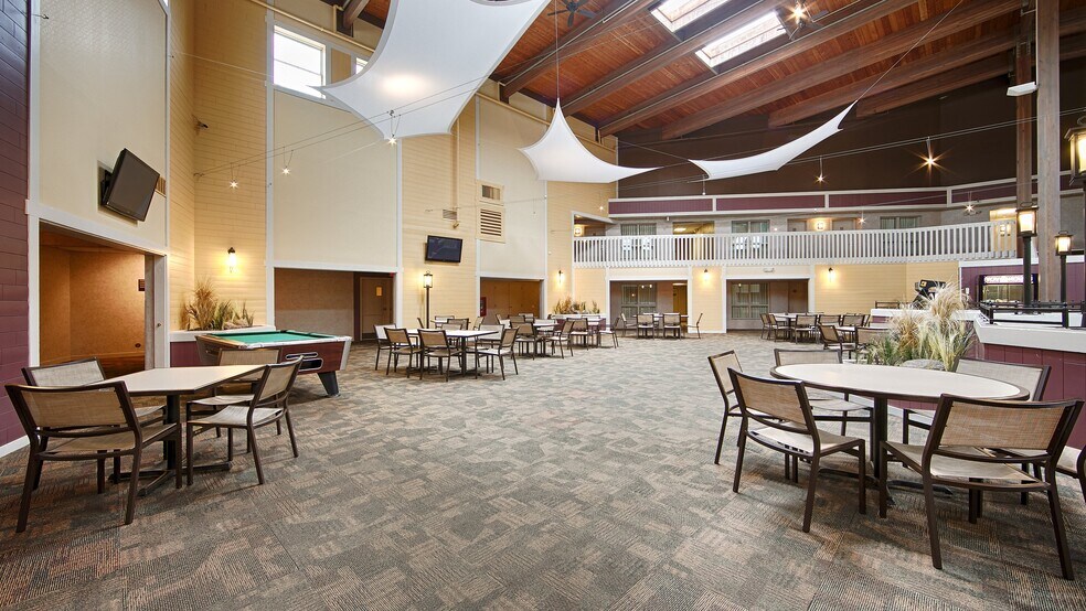 More Photos Of 100 W 76th St, Davenport Hotel For Sale