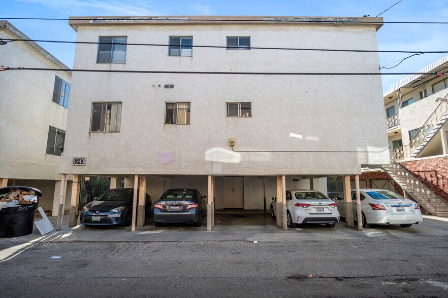 More Photos Of , Santa Monica Multifamily For Sale