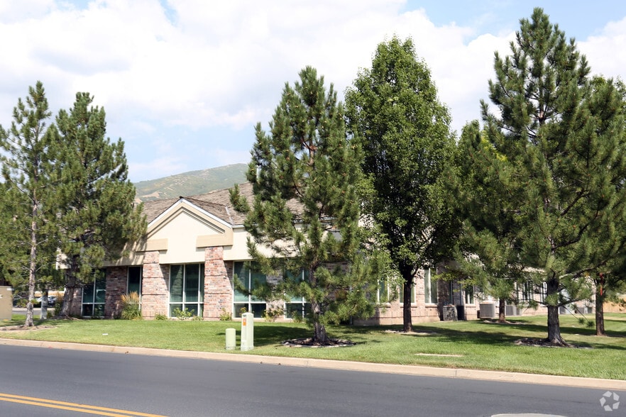 More Photos Of 1433 N Highway 89, Farmington Unknown For Lease