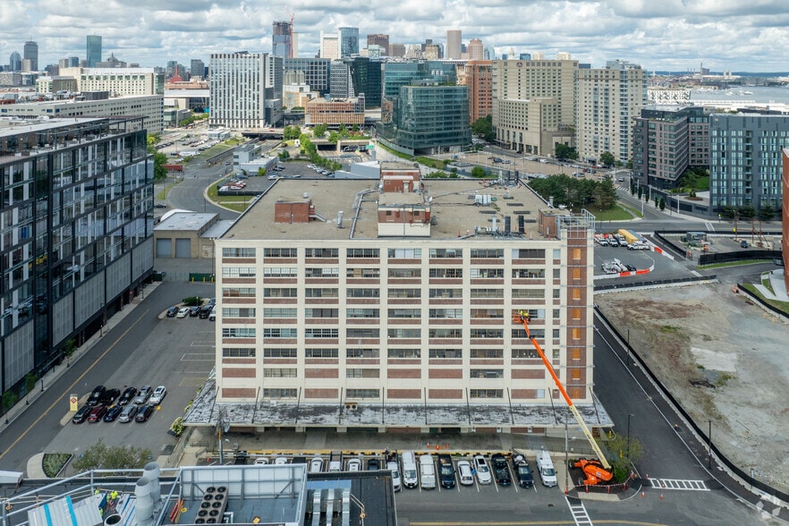 More Photos Of 12 Channel St, Boston Light Manufacturing For Lease