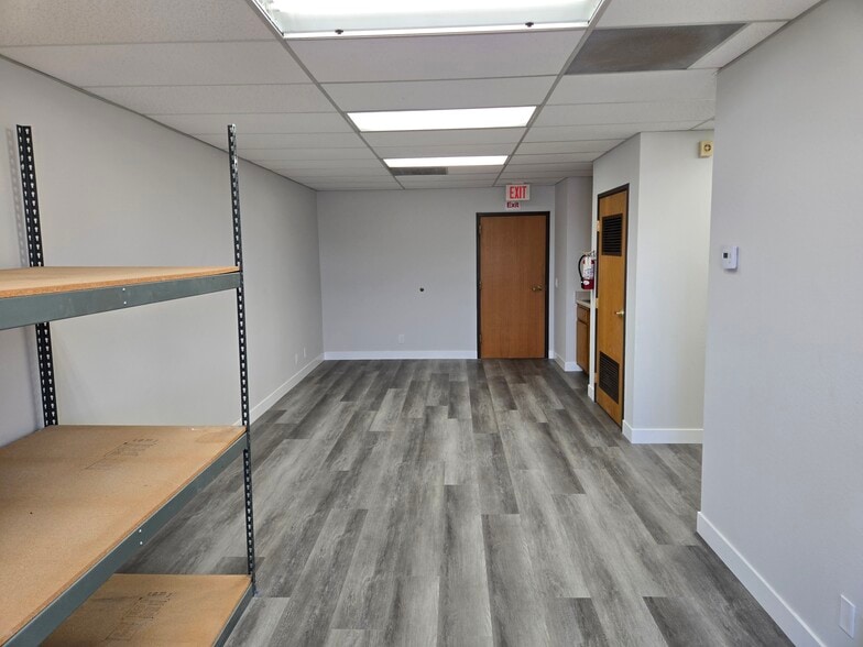 More Photos Of 3871 E Colorado Blvd, Pasadena Office For Lease