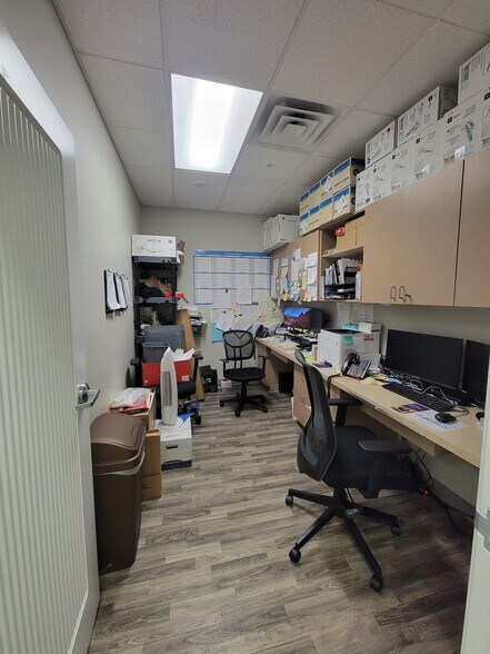 More Photos Of 2800 N Tenaya Way, Las Vegas Medical For Lease