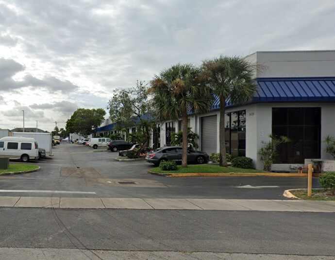 More Photos Of 3430 NW 16th St, Lauderhill Warehouse For Lease