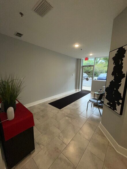 More Photos Of 2100 Ronald Reagan Blvd, Longwood Showroom For Lease