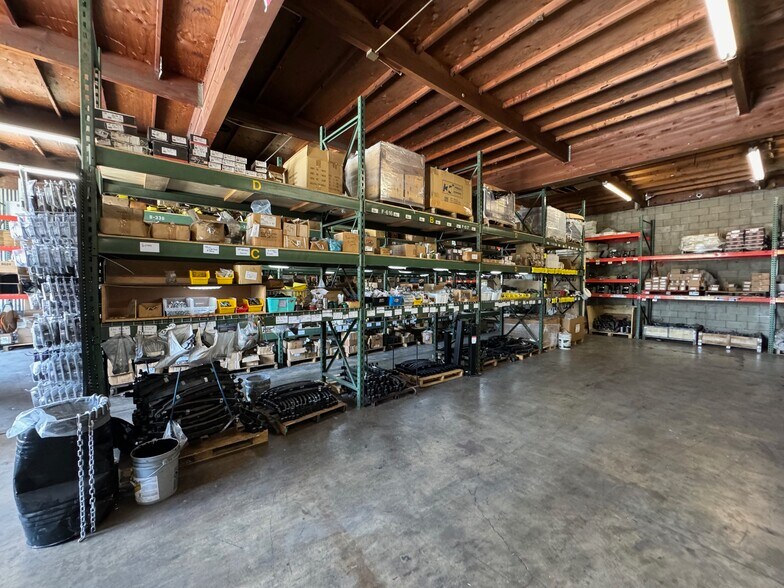 More Photos Of 109 E 4th St, San Bernardino Warehouse For Lease