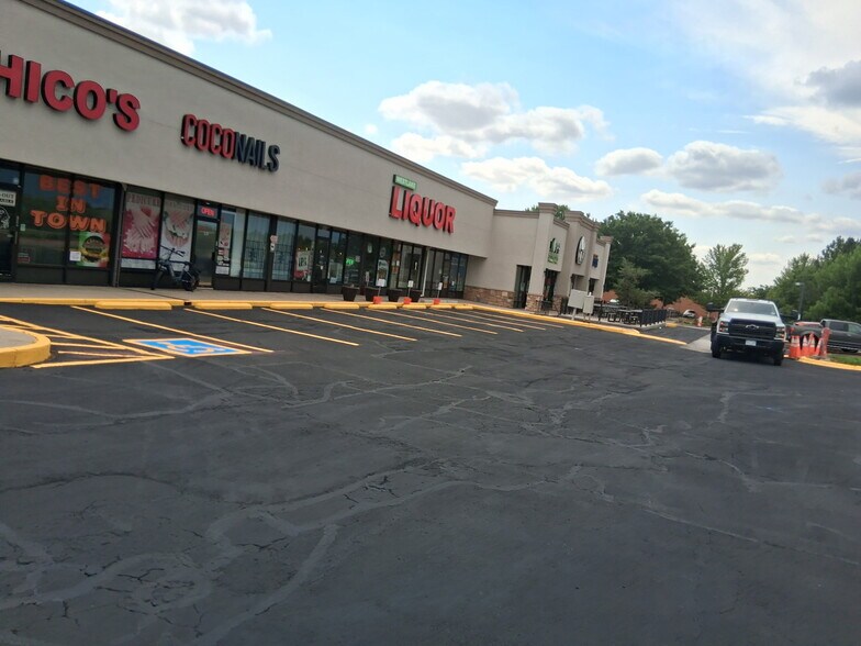 More Photos Of 12920 Lowell Blvd, Broomfield Storefront For Sale