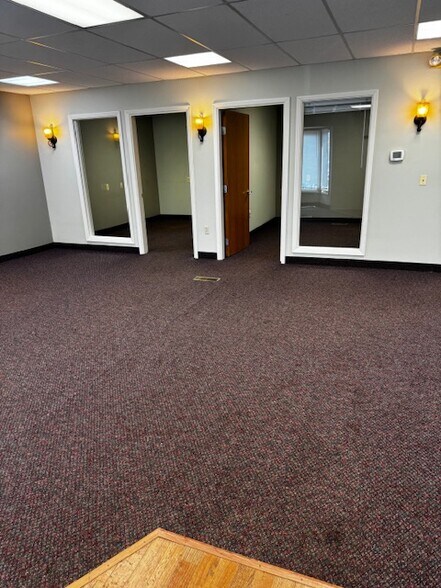 More Photos Of 59 D Monroe Ave, Pittsford Medical For Lease