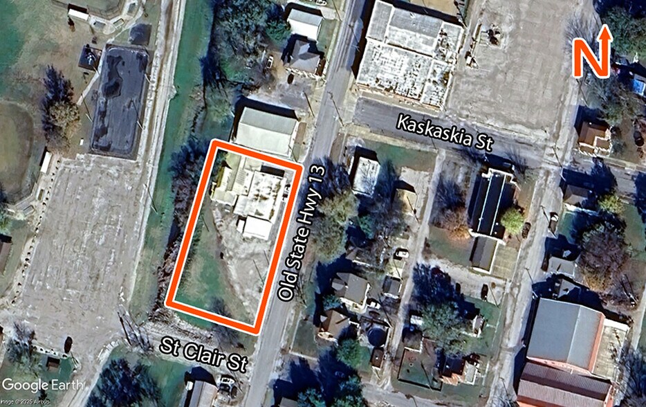 More Photos Of 102 S Van Buren St, New Athens General Retail For Sale