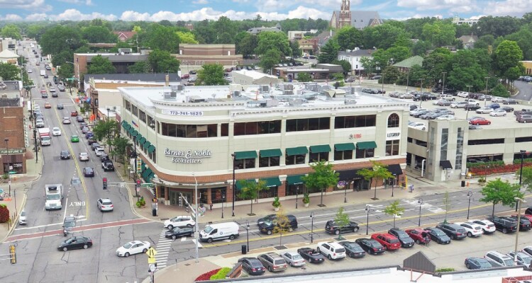 More Photos Of 47 E Chicago Ave, Naperville General Retail For Lease