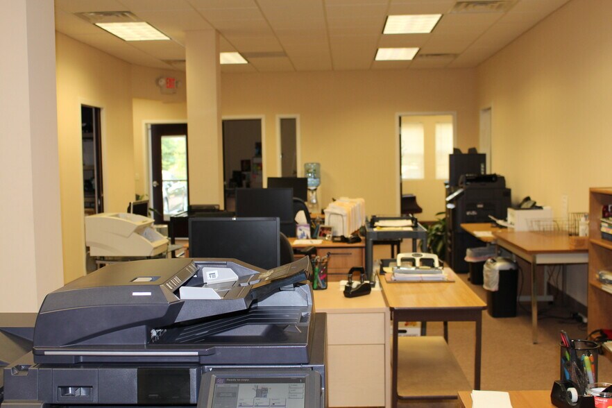 More Photos Of 491 Amwell Rd, Hillsborough Office For Sale