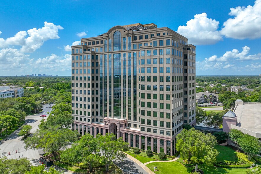 Primary Photo Of 1900 Summit Tower Blvd, Orlando Office For Lease