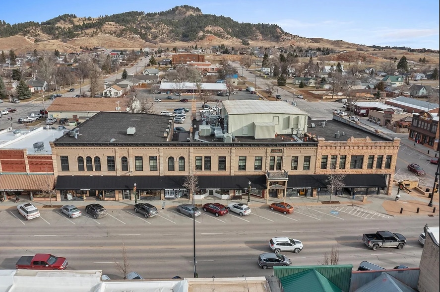 Primary Photo Of 604 N Main St, Spearfish General Retail For Sale