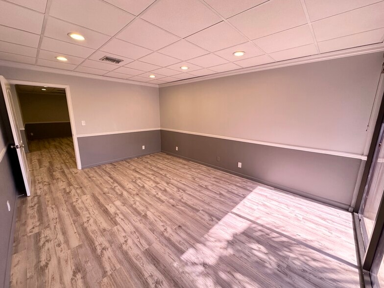 More Photos Of 1300 N Federal Hwy, Boca Raton Medical For Sale