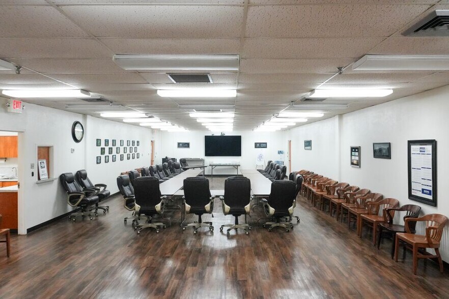 More Photos Of 201 N 19th St, Corpus Christi Warehouse For Sale