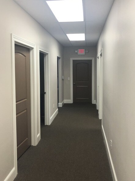 More Photos Of 456 Park Grove Dr, Katy Medical For Lease