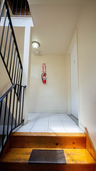 More Photos Of 56 Cortland St, Newark Apartments For Sale