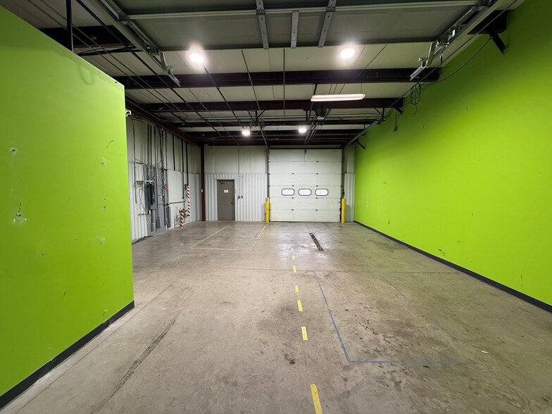 More Photos Of 3765-3773 Sky King Blvd, Kalamazoo Light Distribution For Lease