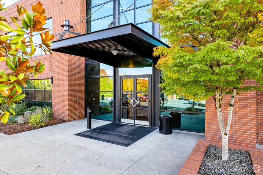 More Photos Of 19120 SE 34th St, Vancouver Office For Lease