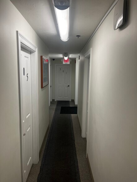 More Photos Of 12 Park Ave, Hull Lodge Meeting Hall For Sale