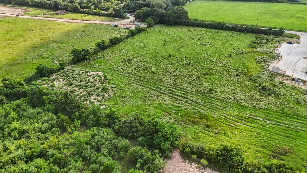 More Photos Of 17575 Bauer rd, Cypress Land For Sale