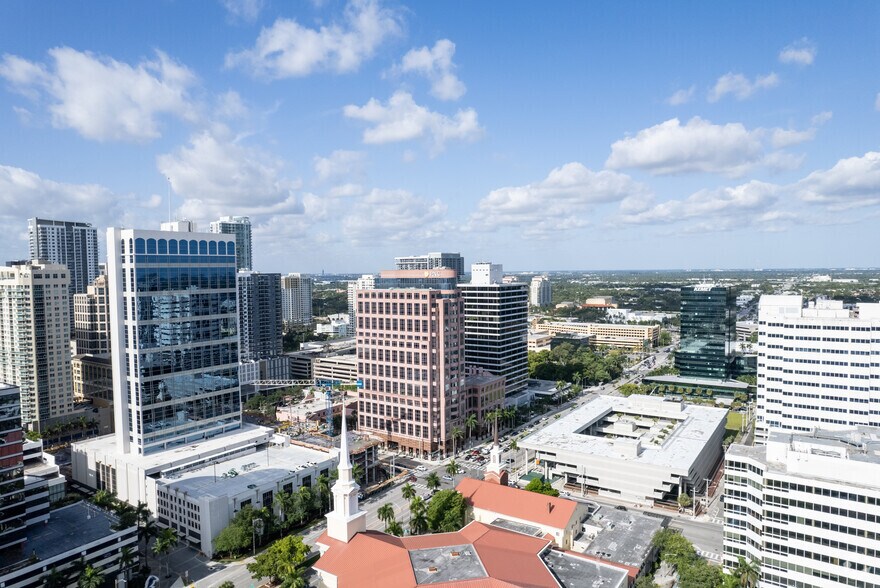 More Photos Of 200 E Broward Blvd, Fort Lauderdale Office For Lease