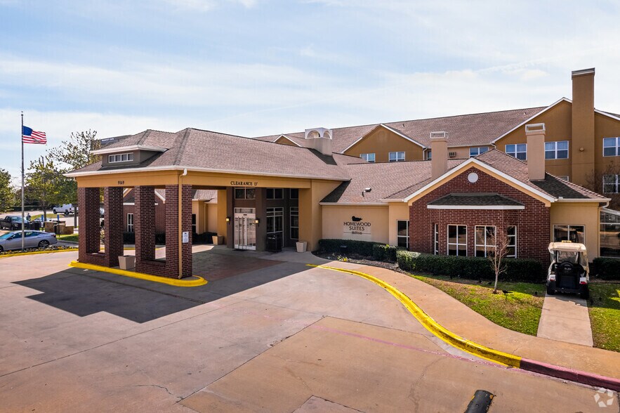 More Photos Of 9169 Markville Dr, Dallas Hotel For Sale