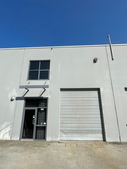 More Photos Of 20220 113B Ave, Maple Ridge Warehouse For Sale