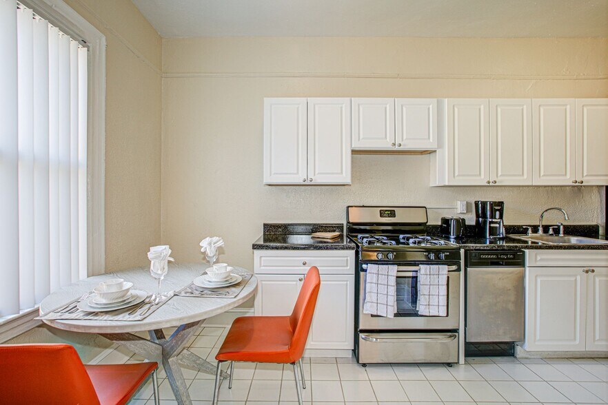 More Photos Of 1616 16th St NW, Washington Apartments For Sale