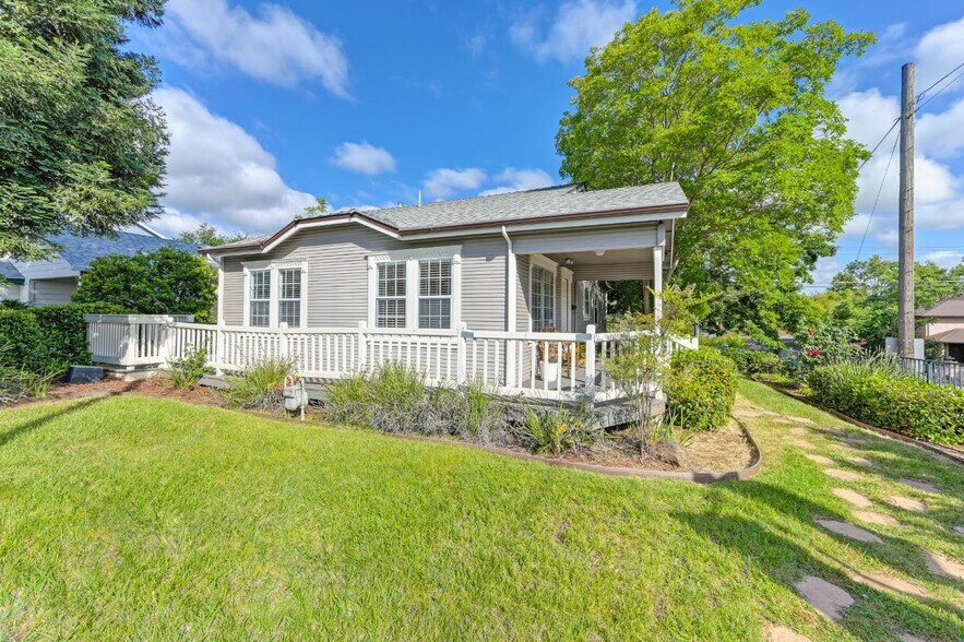 More Photos Of 512 Riley St, Folsom Office For Sale