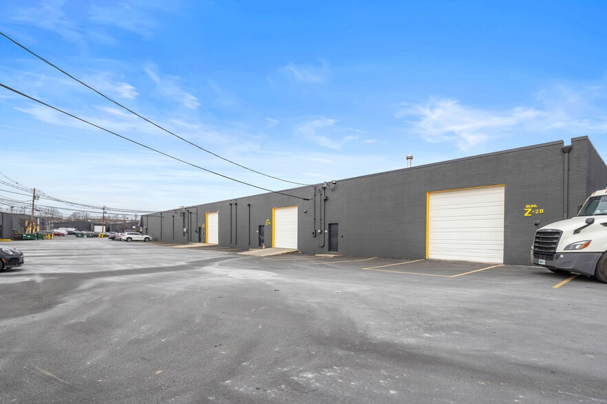 More Photos Of 280 N Midland Ave, Saddle Brook Unknown For Lease