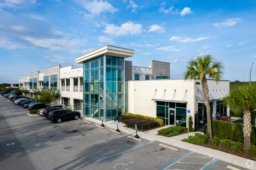 Primary Photo Of 10920 Moss Park Rd, Orlando Medical For Lease