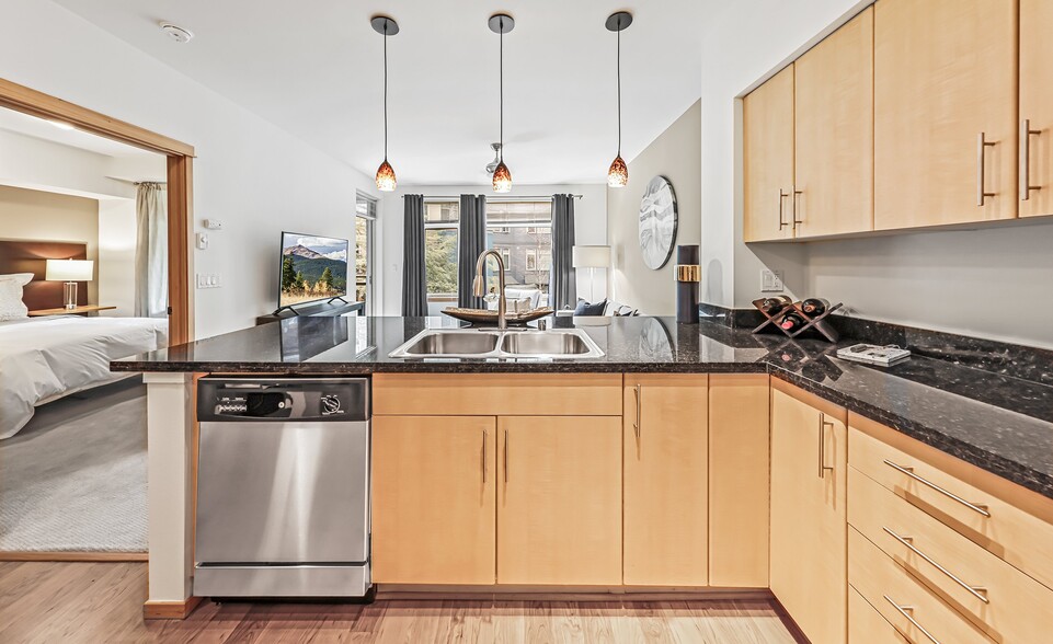 More Photos Of 1133 Lake Washington Blvd, Renton Apartments For Lease