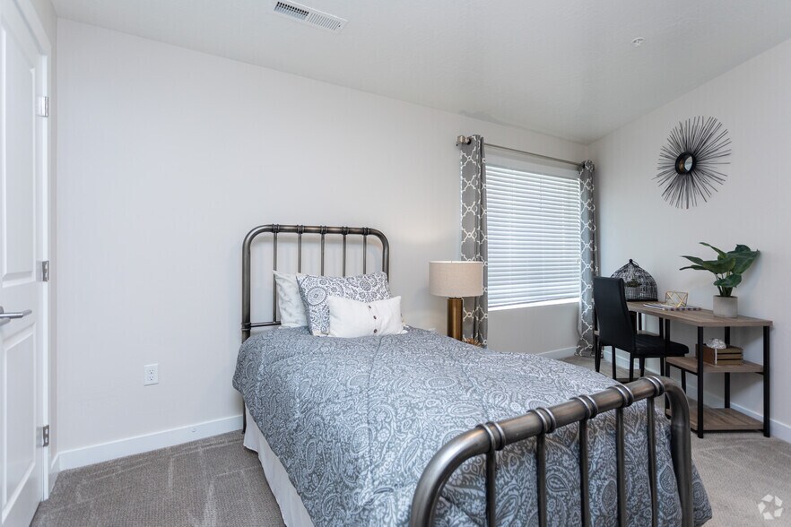 More Photos Of 360 S State St, Orem Apartments For Lease