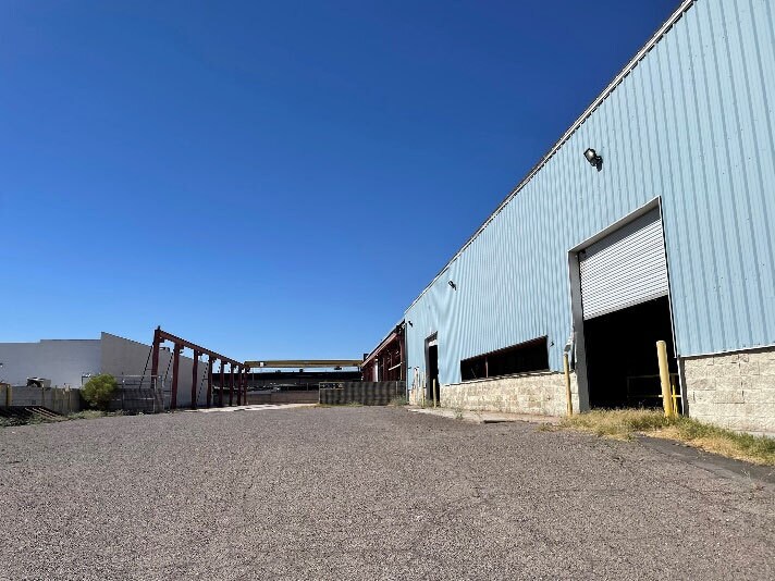 More Photos Of 4265 W Tompkins Ave, Las Vegas Manufacturing For Sale