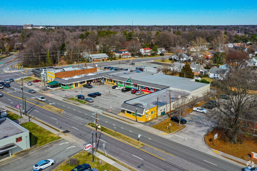 More Photos Of 6913-6935 Lakeside Ave, Richmond Unknown For Lease