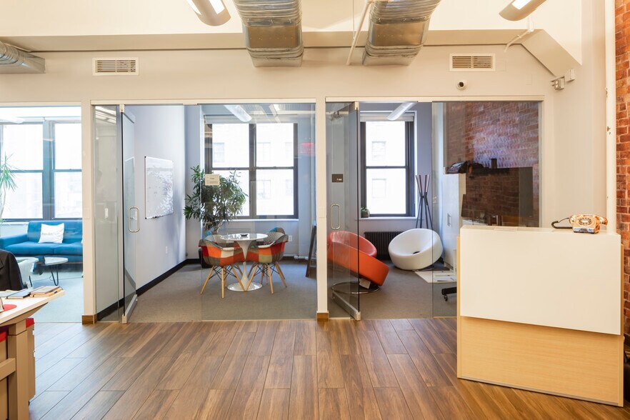 More Photos Of 45 W 34th St, New York Office For Lease
