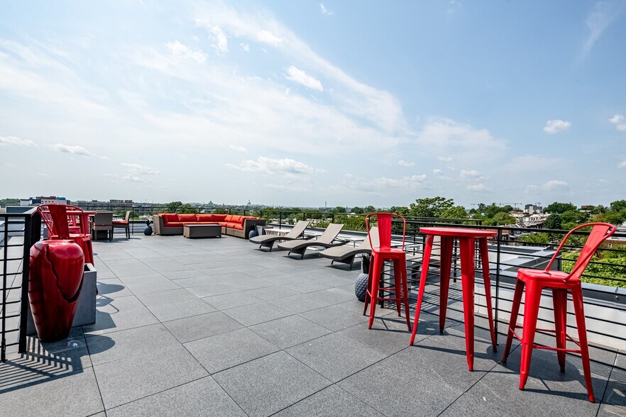 More Photos Of 1122 Bladensburg Rd NE, Washington Apartments For Sale