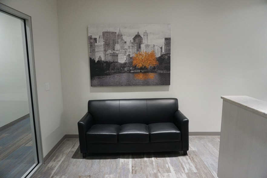 More Photos Of 656-658 S Main St, Greenville Loft Creative Space For Sale