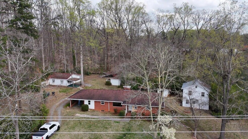 Primary Photo Of 4924 Freedom Dr, Charlotte Flex For Sale