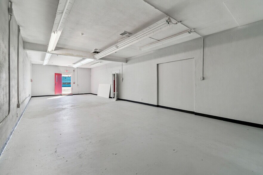 More Photos Of 715 McDuff Ave, Jacksonville Storefront Retail Residential For Sale