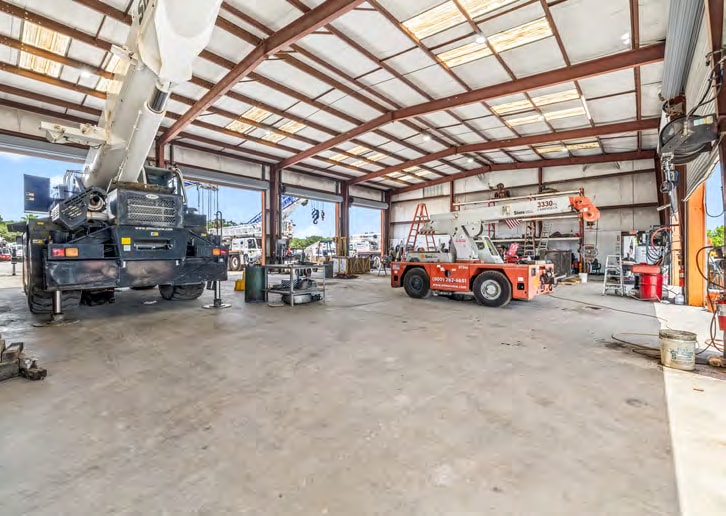 More Photos Of 936 Old Dixie Hwy, Vero Beach Warehouse For Lease