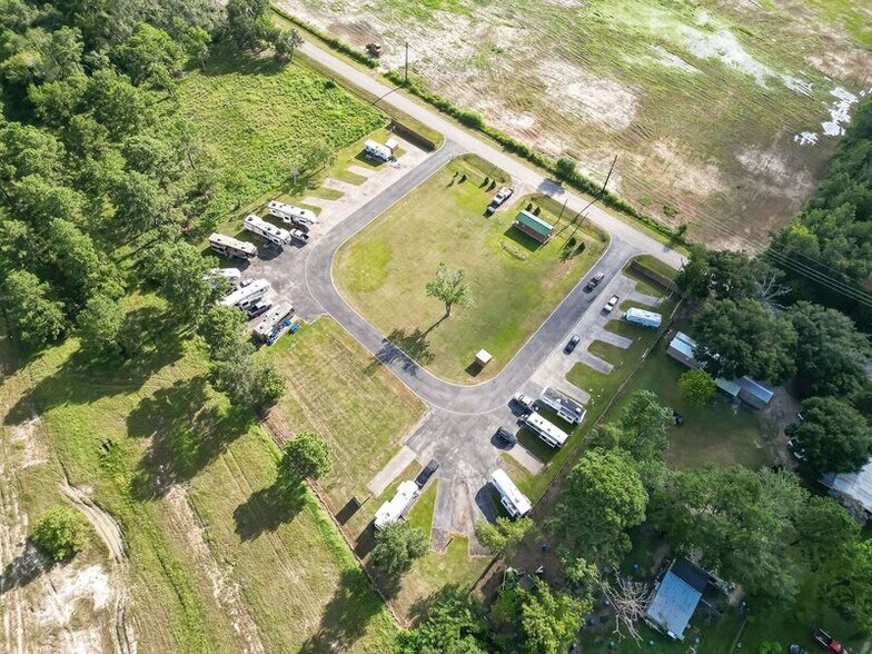 More Photos Of 16181 Lindstrom Rd, Crosby Trailer Camper Park For Sale