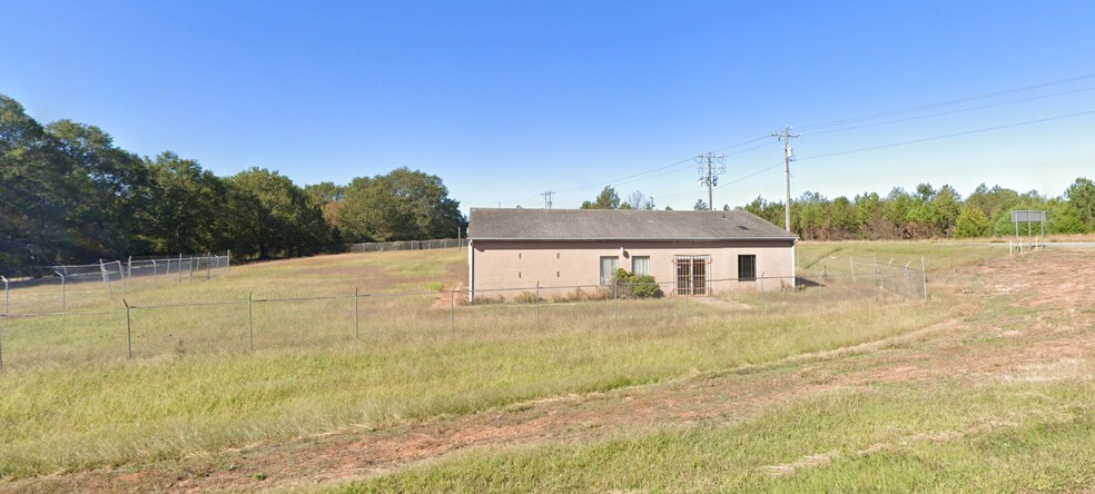 More Photos Of 2234 Fork Shoals rd, Piedmont Distribution For Sale
