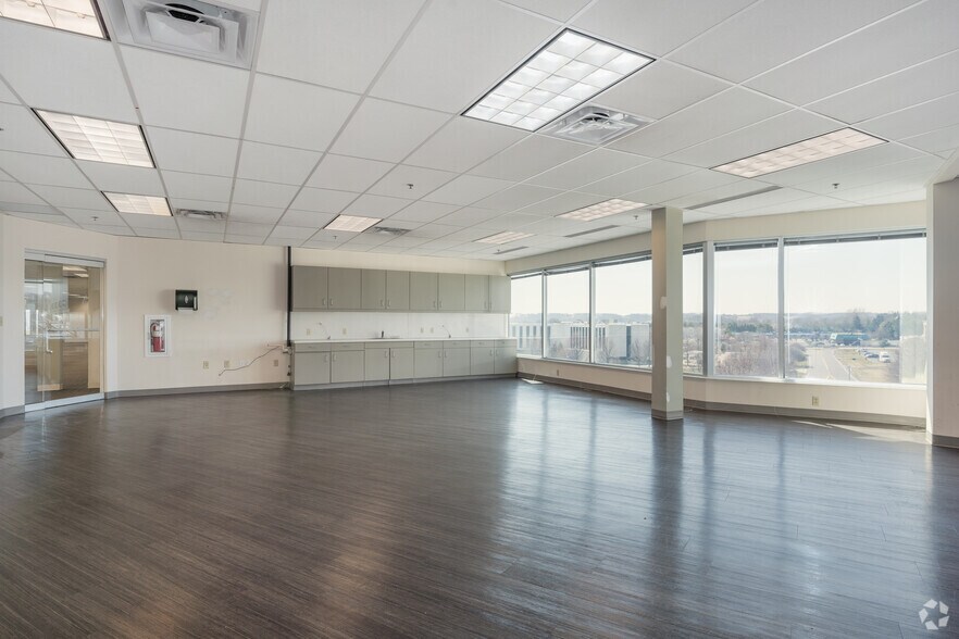 Photo of 4th Floor Ste 402