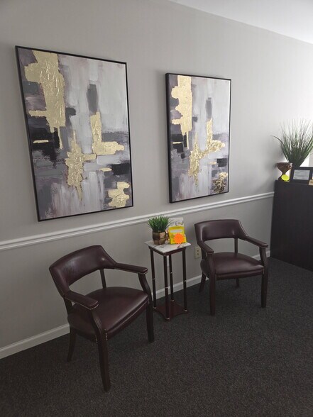 More Photos Of 8325 Office Park Dr, Douglasville Medical For Lease