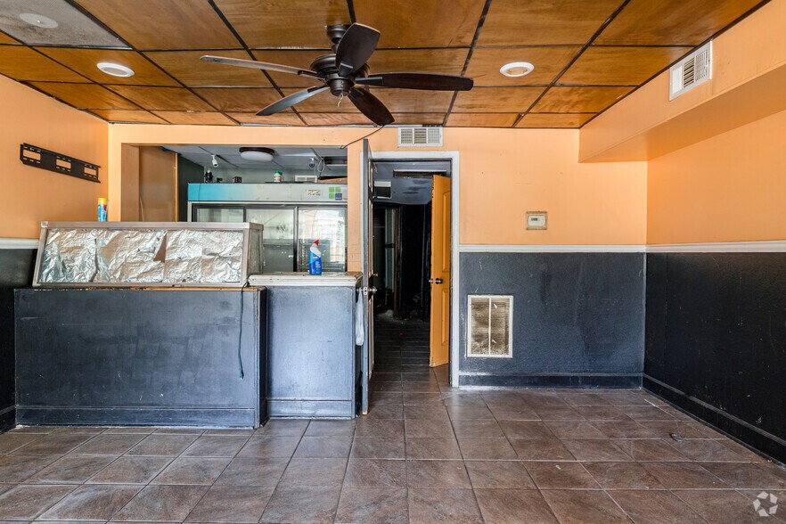 More Photos Of 2192 Campbellton Rd, Atlanta Unknown For Sale