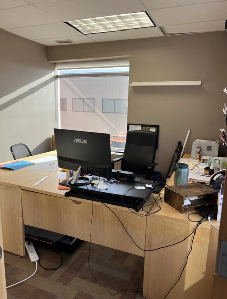 More Photos Of 10672 46th St SE, Calgary Light Distribution For Sale