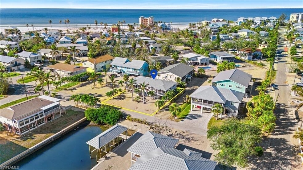 More Photos Of 423 Lazy Way, Fort Myers Beach Apartments For Sale